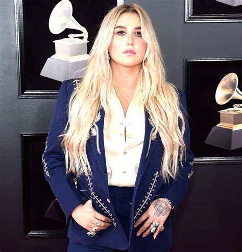 Kesha nervous ahead of Grammy performance