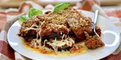 Joy Bauer's slow-cooker recipes: Chicken chili and eggplant Parm