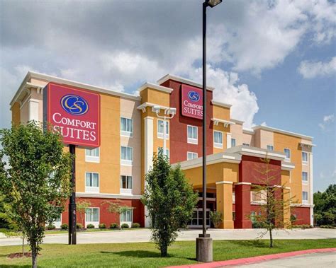 Comfort Suites Denham Springs, LA - See Discounts