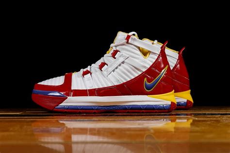 Nike Zoom LeBron 3 “SuperBron” Review