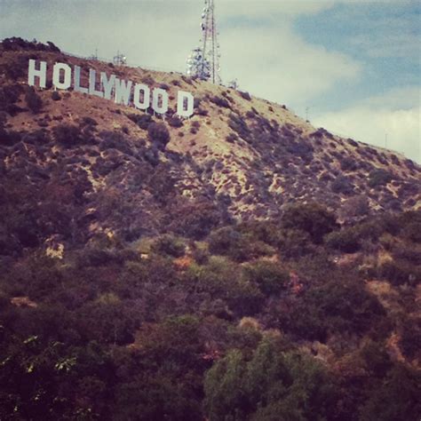 Travelettes » Lake Hollywood Park_Hollywood Sign | Travelettes