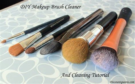 How to Clean Makeup Brushes (DIY Makeup Brush Cleaner) | Diy makeup brush cleaner, Diy makeup ...