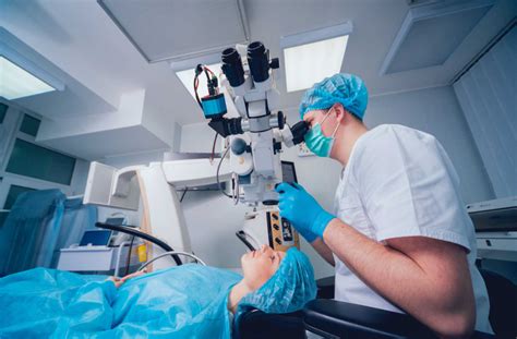 What Is RLE Surgery? | Calgary | Vector Eye Centre