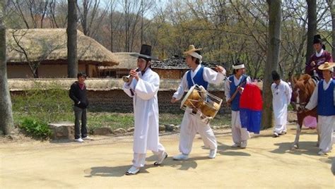 2010 Travel Diary #4: The Yongin Folk Village | London Korean Links