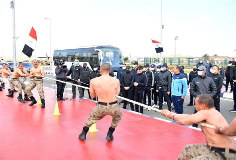 Egyptian president checks on students training at Police Academy ...