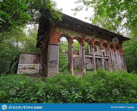 MOSCOW, RUSSIA - August 29, 2021: Ruins of the Old Soviet Pavilion in Izmaylovo Park, Moscow ...
