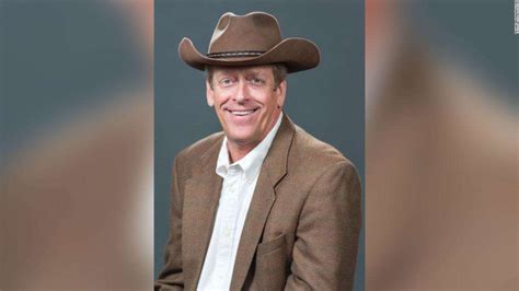 Kent Taylor, Texas Roadhouse founder and CEO, dies at 65 | CNN Business | Texas roadhouse ...