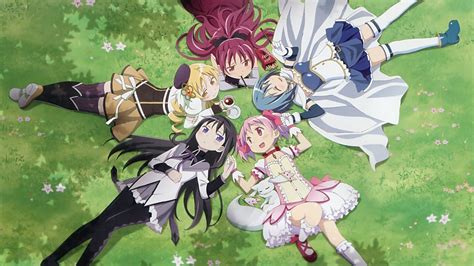 El padrino del anime: PUELLA MAGI MADOKA MAGICA. LA SERIE Y LA PELÍCULA, REBELLION.