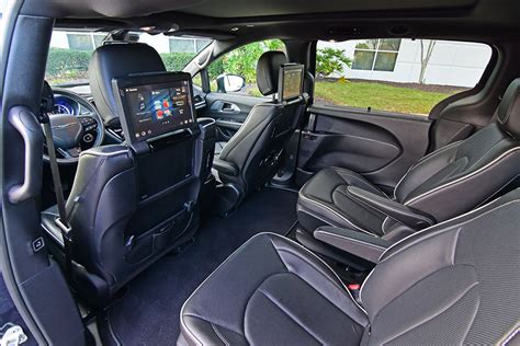 Chrysler Pacifica Hybrid Interior Photos | Awesome Home