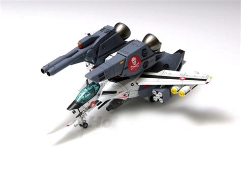 Macross Robotech SDF-1 1/4000 Scale Resin Model Kit (12 Inch Long ...