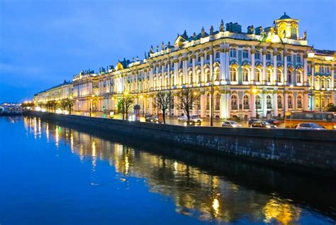 5 stunning attractions in St. PetersburgTravelojos