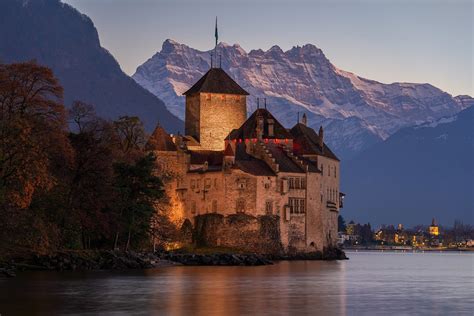 Top 10 Facts about the Chillon Castle in Switzerland - Discover Walks Blog