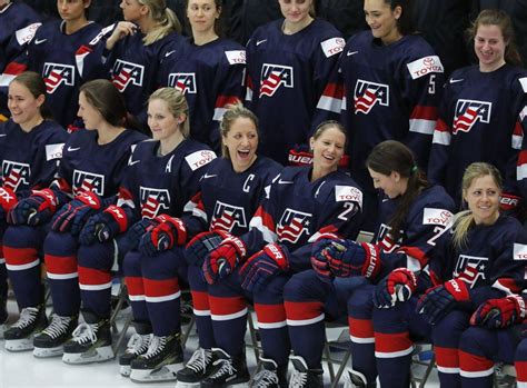 With boycott averted, U.S. women’s hockey team gets back to business ...