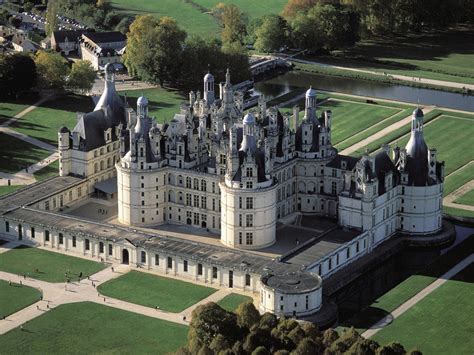 (BAD) Blog About Design: Castle Design: Château De Chambord Castle