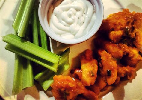 Buffalo Chicken Strips Recipe by CookingWithKat - Cookpad