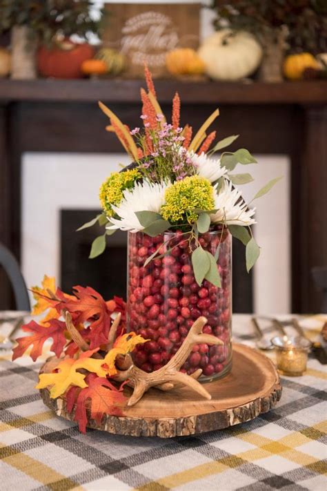 Easy DIY Centerpieces for Thanksgiving or Fall Parties | HGTV