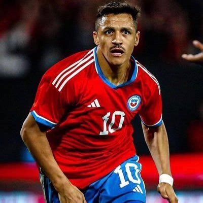 Alexis Sánchez on Twitter: "Tuve el placer de conocerte y charlar con vos y la verdad eres y ...