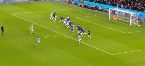 (Video): Mahrez opens scoring with perfect free kick | Chelsea News