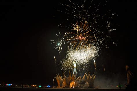 Photos: At Burning Man, flames, fireworks, and rocketship fail - CNET