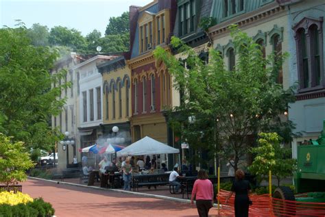 File:Downtown frankfort ky.JPG - Wikimedia Commons