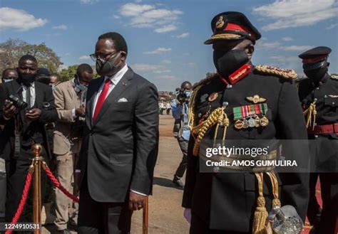 14 Malawi Defence Force Commander Stock Photos, High-Res Pictures, and Images - Getty Images