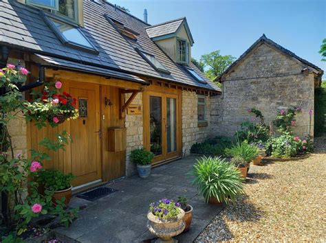 Self Catering Cottage in Warwickshire - Carpenters' Barn