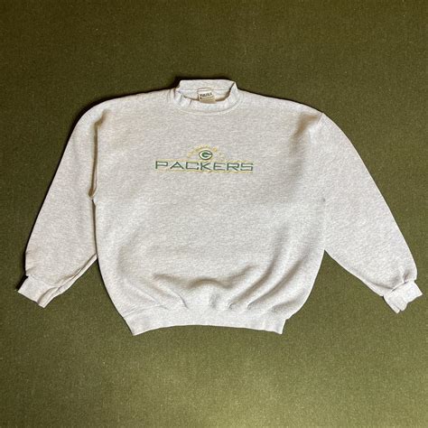 Vintage Green Bay Packers sweatshirt size large.... - Depop