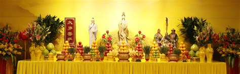 How to Set Up a Buddhist Altar? – 卢台长新加坡心灵法门