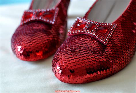 Lao Pride Forum - Stunning pair of Judy Garland's ruby slippers