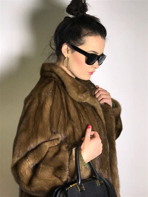 Long mink fur coat by EMBA, the american mink. Silk mink natural brown ...