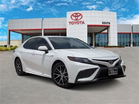 Used Toyota Camry Hybrid for Sale (with Photos) - CarGurus