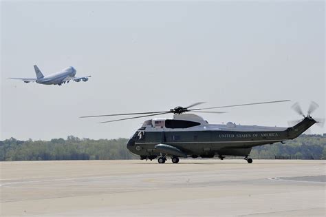 Sikorsky Awarded Contract to Build the New "Marine One" Presidential ...