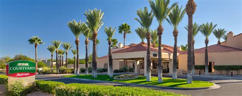 Tucson AZ Airport Hotel Photos | Courtyard Tucson Airport