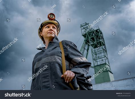 17,439 Women in mining Images, Stock Photos & Vectors | Shutterstock