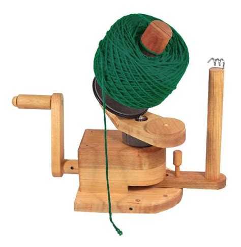 Wooden Yarn Winder Guide To The Best You Can Get in 2021