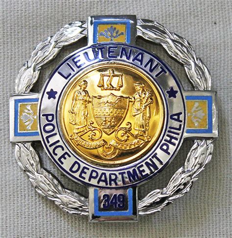 1960's - 1970's Philadelphia Police Lieutenant Badge in Sterling Silver ...