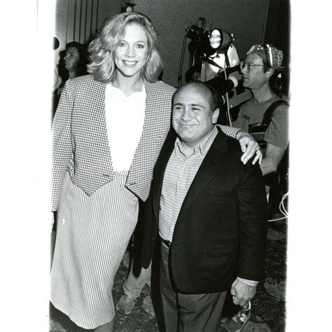 Kathleen Turner Danny DeVito 7x9 Original photo #X2498 on eBid United States | 203752529