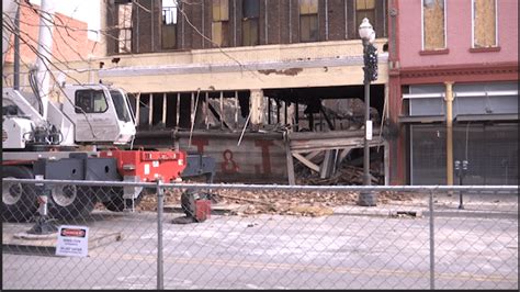 El Paso businesses struggle as downtown building undergoes demolition | KTSM 9 News