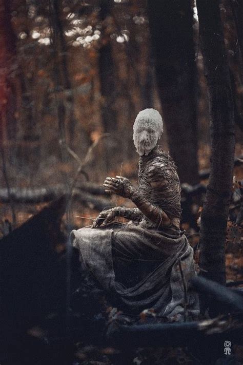 Alone in the woods : creepy | Gruselige kunst, Dunkle fotografie ...