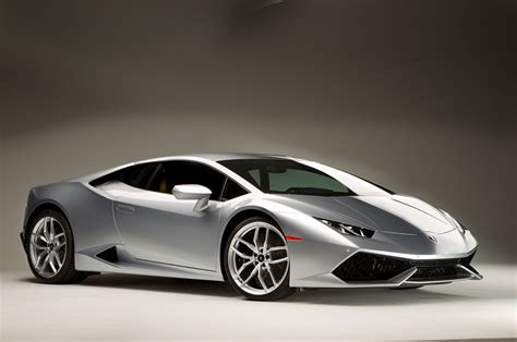 Фотографии Lamborghini Huracan, LP610-4 дорогой серебряный