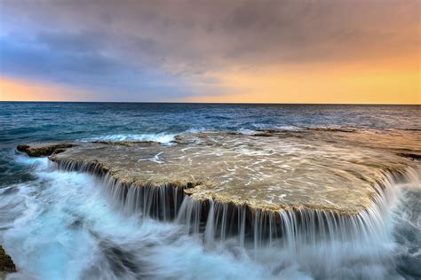 Warm ocean temperatures driven by climate change are the new normal - TrendRadars