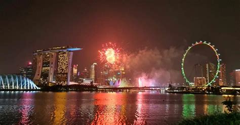 10 Best Places To Catch Fireworks In Singapore This NYE 2023