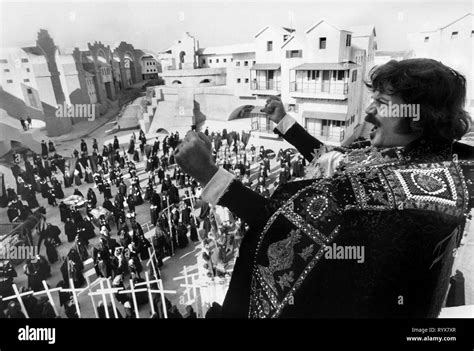 OLIVER REED, THE DEVILS, 1971 Stock Photo - Alamy