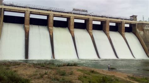 Vaigai Dam - (Vaigai River near Andipatti, Theni district of Tamil Nadu, southern India) - YouTube