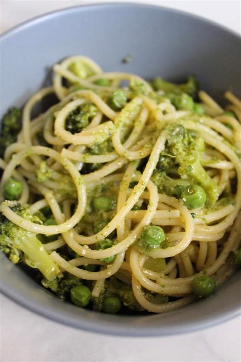 The Best Vegan Pesto Sauce Recipe - Morgan Boulevard