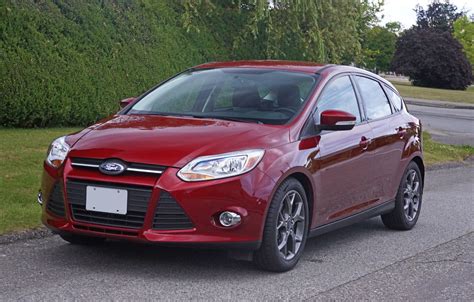 2015 Ford Focus Se Hatchback Tire Size