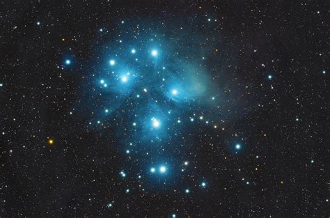 Pleiades Star Cluster : r/astrophotography