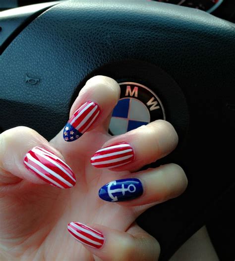 Not the shape of nail but the design I love !! | American flag nails ...