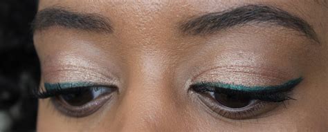 3 Ways to Wear Colored Eyeliner Green Eyeliner, Colored Eyeliner, Green ...