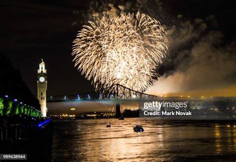 43 Montreal Fireworks Festival Stock Photos, High-Res Pictures, and ...